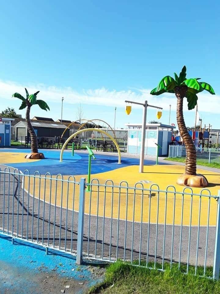 Mp113, Ship Ahoy - Camber Coast Holidays Ltd Dış mekan fotoğraf